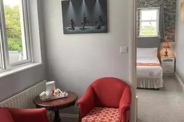 Clonmore Lodge B&b