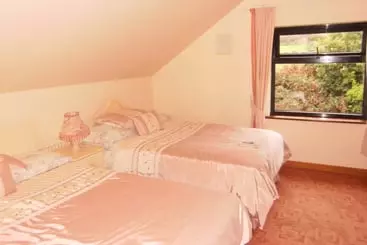 Hotel Garveys Farmhouse