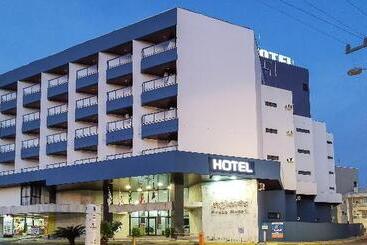 בית מלון כפרי Ingleses Praia