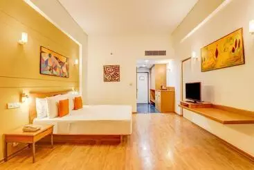 Lemon Tree Hotel, East Delhi Mall, Kaushambi