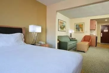 Holiday Inn Express Hotel & Suites High Point South, An Ihg