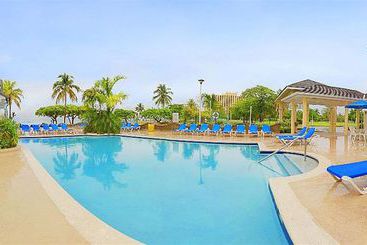 هتل Rooms On The Beach Ocho Rios