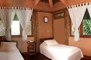 هتل Timarai Bamboo Resort