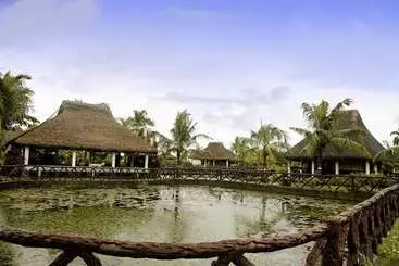 Hotel Tierra De Lago