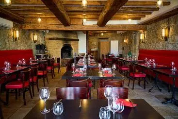 Hotel Aux Prisons De Montagny