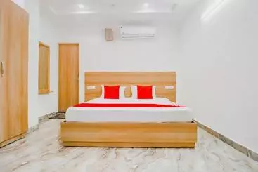 Hotel Oyo 78868 West Inn 2