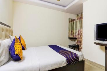 בית מלון כפרי Spot On 75648  Hill Fort Inn