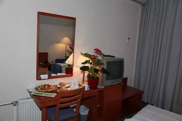 Otel Aquapark Zusterna