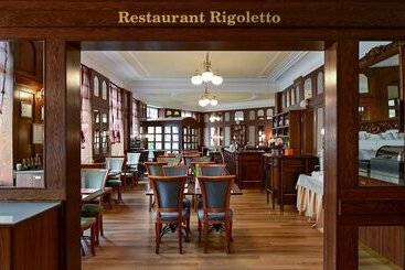 Отель Continental