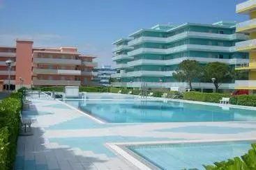 Residence Valbella   Geturhotels