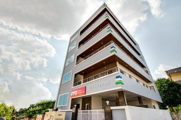 ホテル Capital O 37958 Rvn Guest Inn