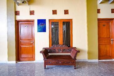 Alberg Spot On 2790 Bintang Selatan Syariah