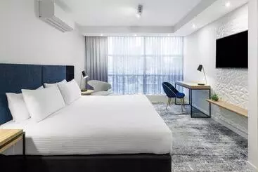 Brady Apartment Hotel Flinders Street