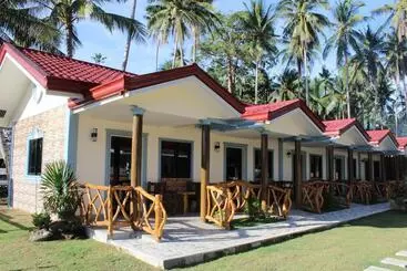Hotel Aloha Seaside Resort