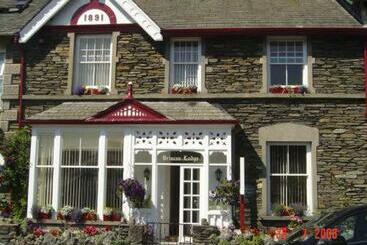 펜션 Briscoe Lodge