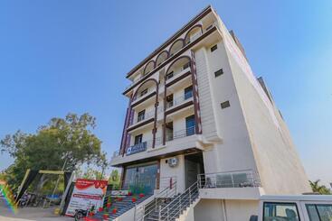 Super Hotel O Baran Road Kota