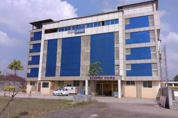 Hotel Staymaker Srinivasa Residency