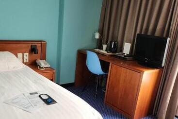 בית מלון כפרי Royal Zelzate