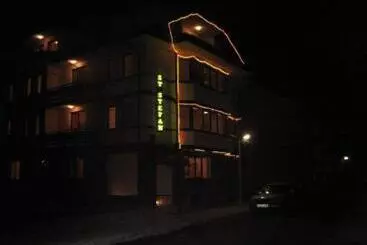 Hotelli Sveti Stefan Guest House