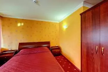 Отель Troyan Plaza