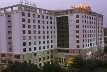 Pride Plaza Hotel, Ahmedabad