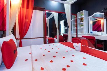 فندق 7s  Quang Trung Go Vap