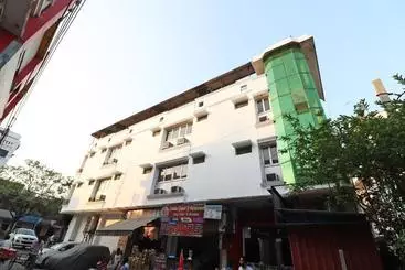 Hotel Oyo 30290  Kanhaiya