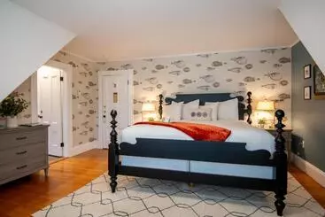 Hotel Sand Bar Cottage Inn