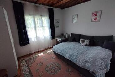 Pensió Konak Mileva