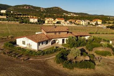 ホテル Agriturismo Sa Scalitta