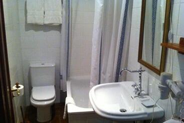 بنسيون Casa Das Augas Santas