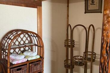 פנסיון Komorebi