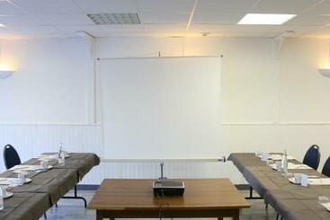 Atoll Hotel Logis Angers, Beaucouzé