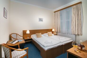 בית מלון כפרי Domovina