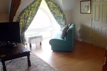 The Old School House