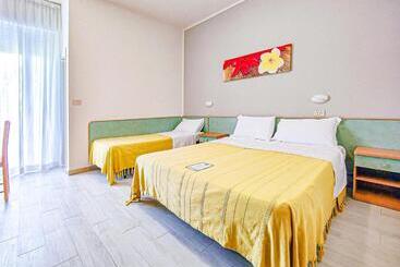 Hotel Rio Beach & Breakfast