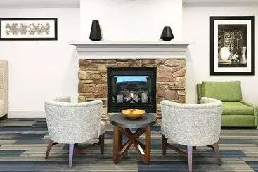 Holiday Inn Express Hotel & Suites White River Junction, An Ihg