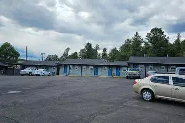 Motelli Travelers Inn