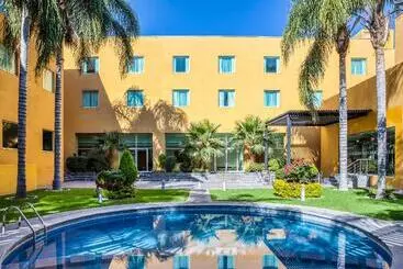 فندق Fiesta Inn Express San Luis Potosí Oriente