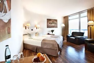 فندق Plöner See By Tulip Inn