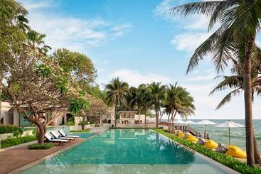 אתר נופש Relo  The Urban Escape   Huahin