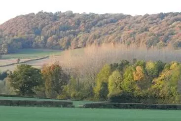 Hotel Cosy Glamping 4m Bell Tent In Rural Herefordshire