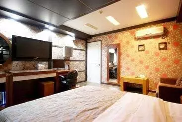 Motel Gunsan Oh My