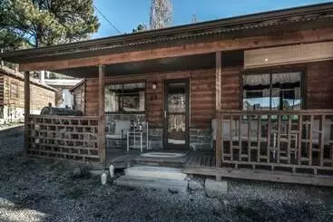 کلبه 413apvillage23avncb  Alpine Cabin