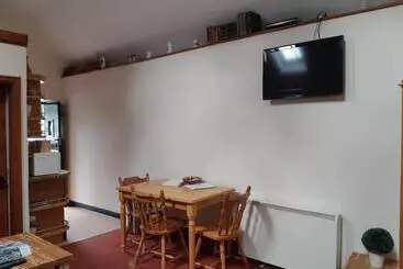 Beautiful 1 Bed Cottage In Trellech