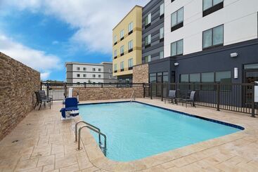 Hotel Fairfield By Marriott Inn & Suites Waller