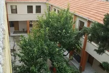 Tarihi Manisa Akhisar Oteli