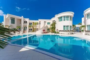 هتل آپارتمان Flamingo Suites Boutique