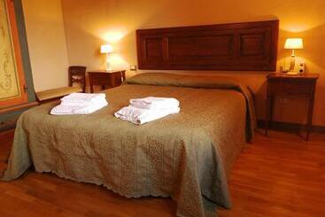 교외 호텔 Residence Il Poggiolino