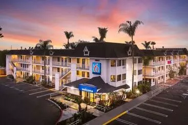 Motel 6 Buena Park, Ca   Knotts Berry Farm   Disneyland